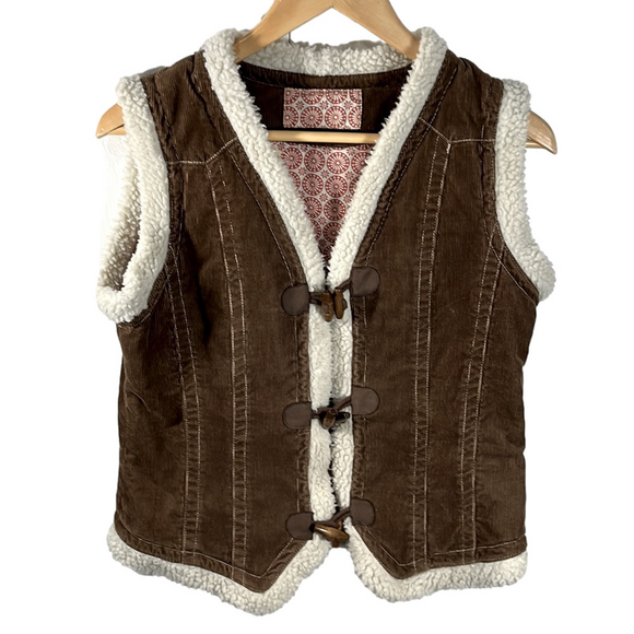 Jackets & Blazers - Brown corduroy/shearling vest